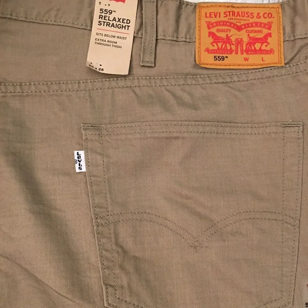 MENS BIG & TALL KHAKI LEVIS! SZ 50/28 length